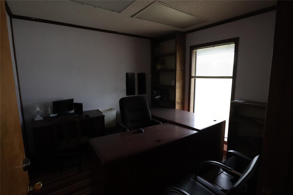 2229 E Loop 254