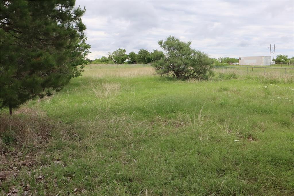 2229 E Loop 254