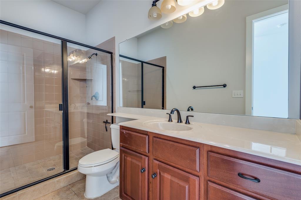 Irving, Texas 75039, United States, 2 Bedrooms Bedrooms, ,3 BathroomsBathrooms,Residential,Active,35943