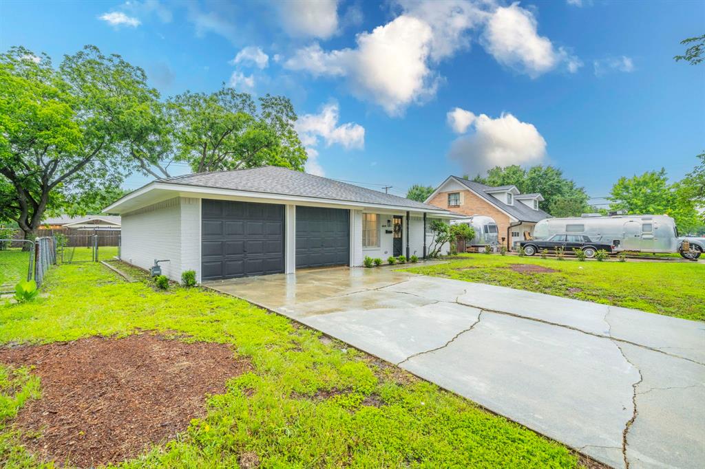 1725 Camara Court