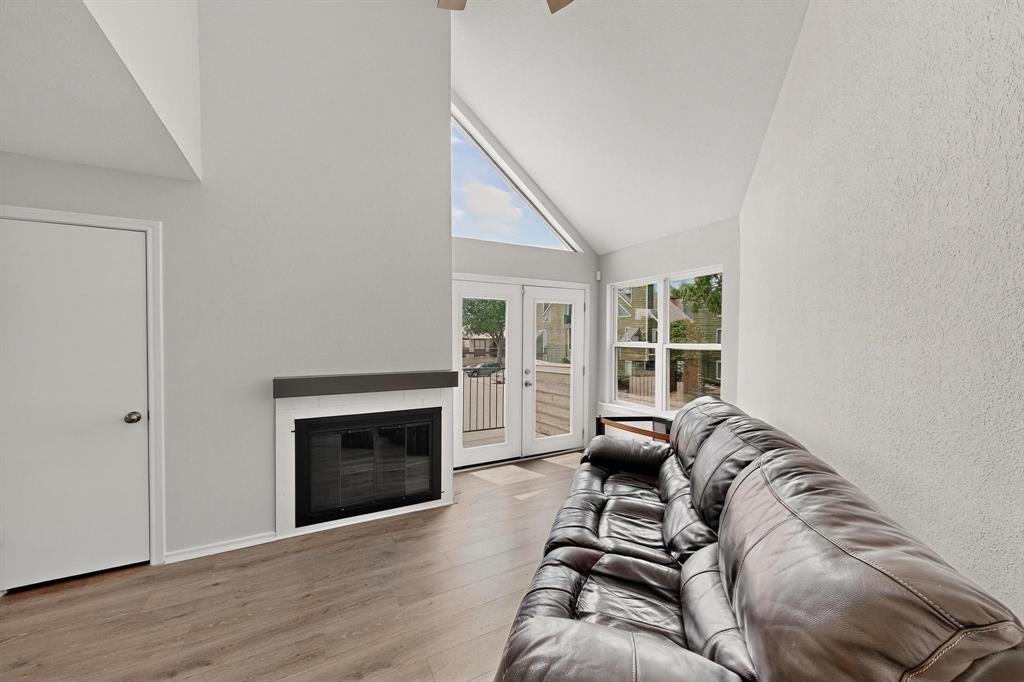 Richland Trace Condos - Residential