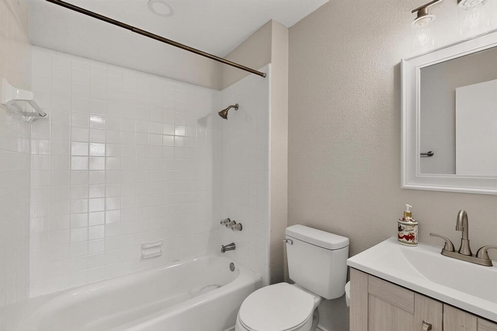 Richland Trace Condos - Residential