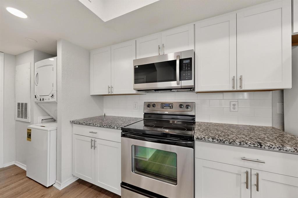 Richland Trace Condos - Residential