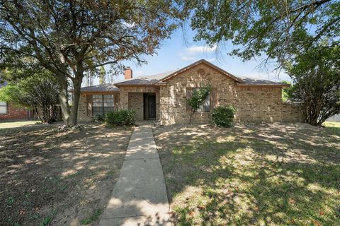904 Breckenridge Drive DeSoto TX 75115