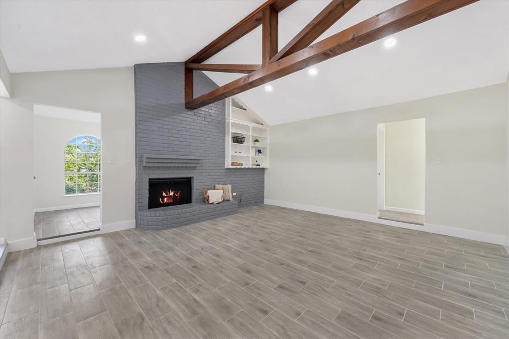 2004 Pebblecreek Drive