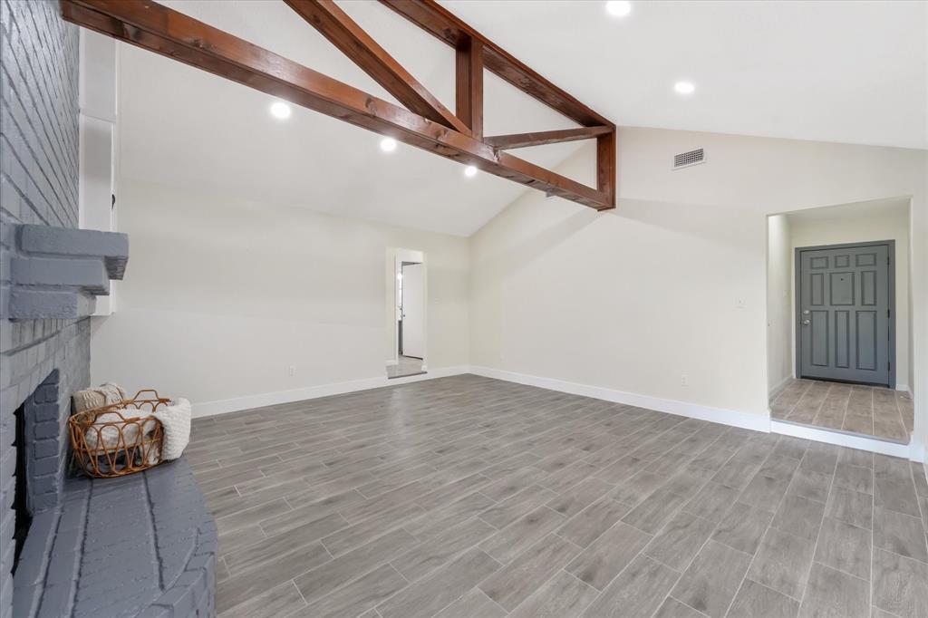 2004 Pebblecreek Drive