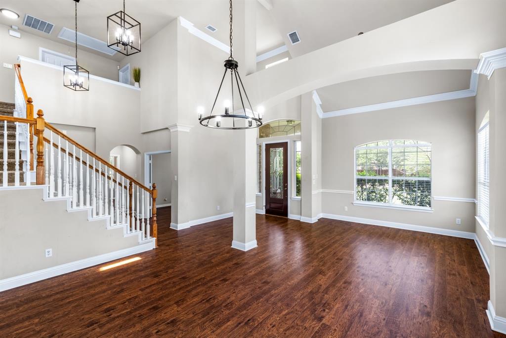 2112 Country Brook Lane