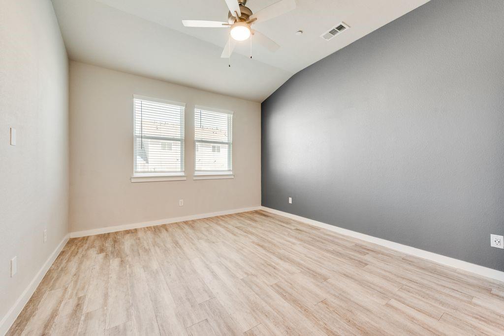 Residences At Jeans Creek, The - Residential