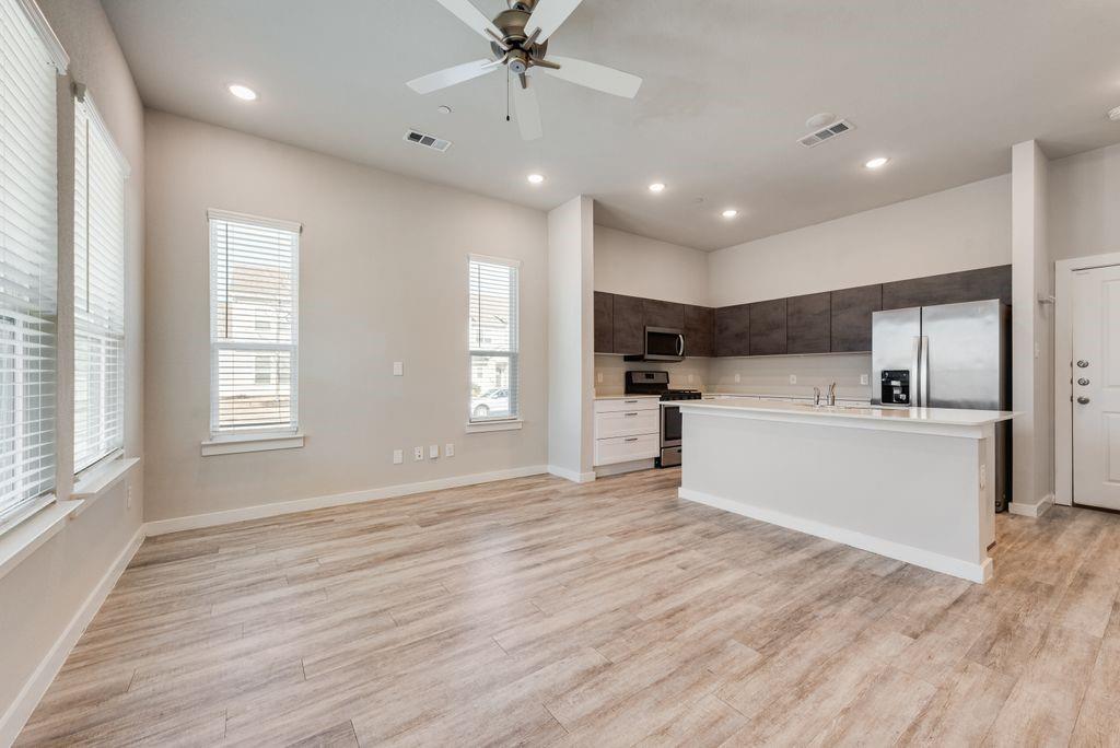 Residences At Jeans Creek, The - Residential