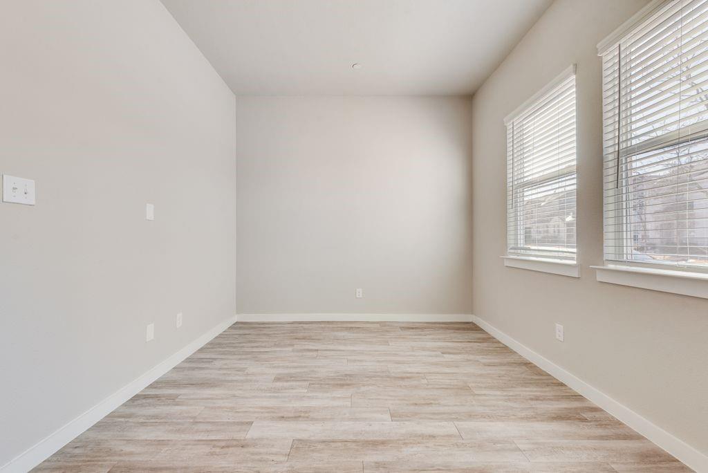 Residences At Jeans Creek, The - Residential