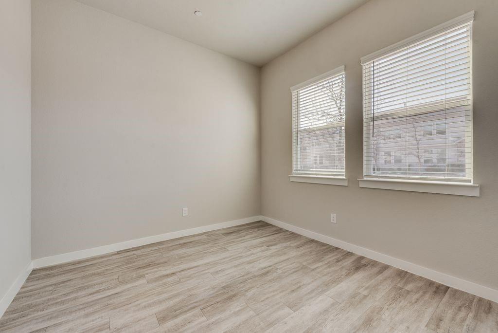 Residences At Jeans Creek, The - Residential