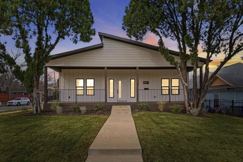 901 Elsbeth Street Dallas TX 75208