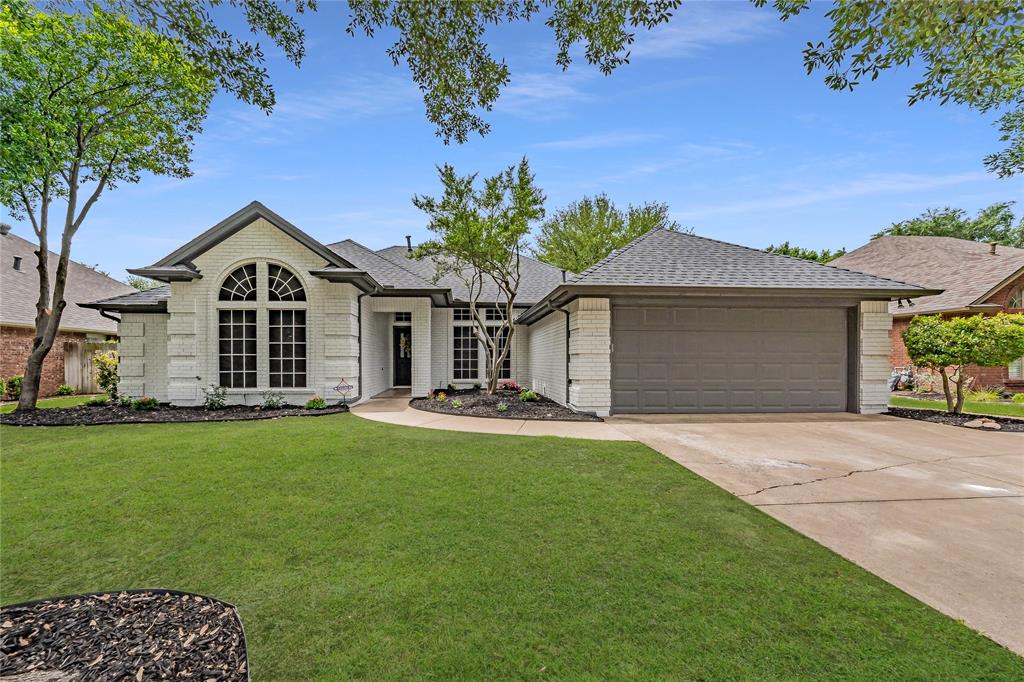 308 Creekside Drive