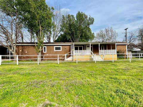 Photo of 168 County Road 193, Gainesville, TX 76240 (MLS # 21352890)