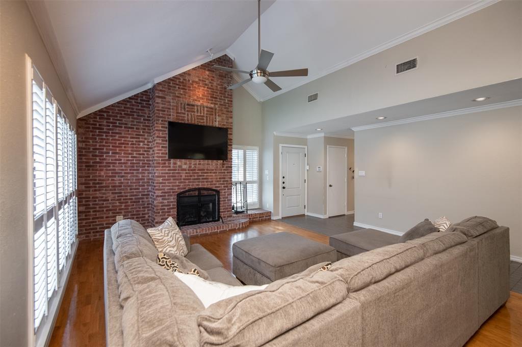 Photo 6 of 30 of 200 Casa Blanca Avenue house