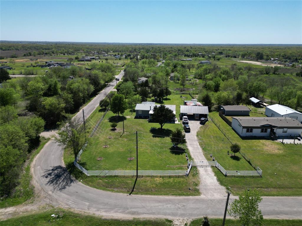 Whiskers By The Lake - Residential