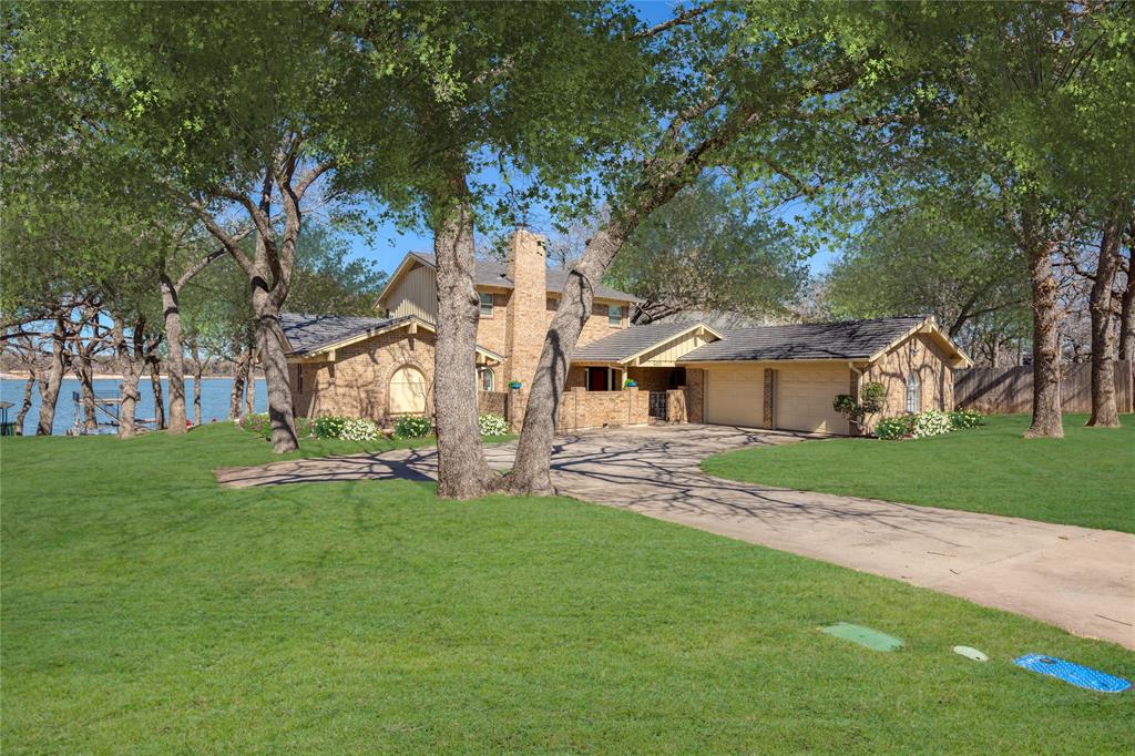 400 Driftwood Court
