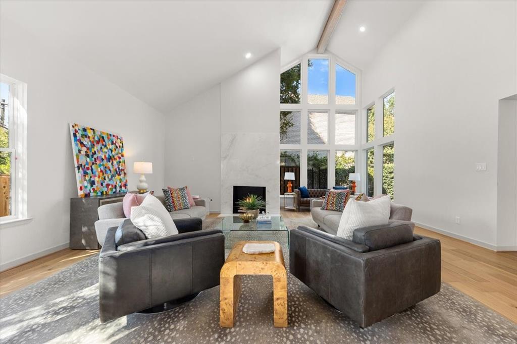 2144 Fountain Square Drive