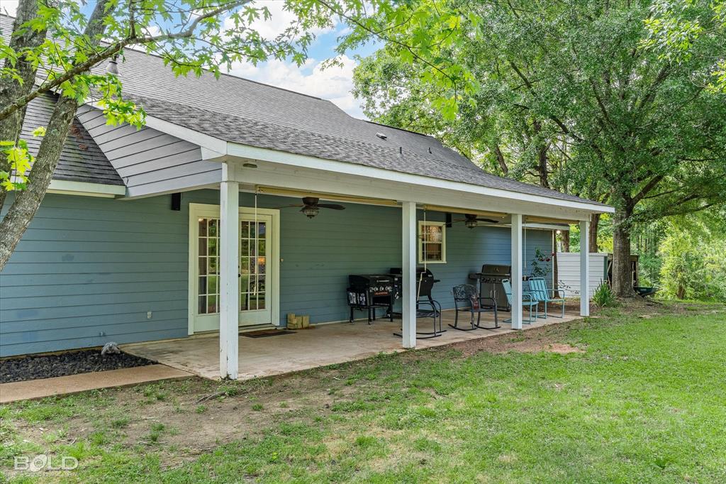 Benton, Louisiana 71006, United States, 3 Bedrooms Bedrooms, ,3 BathroomsBathrooms,Residential,Contingent,113248