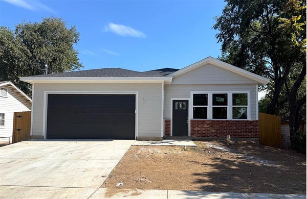 2723 GERTRUDE AVE, DALLAS, TX 75210 - Image f96320dd91ae6cdca49dae630c170f77/859855315