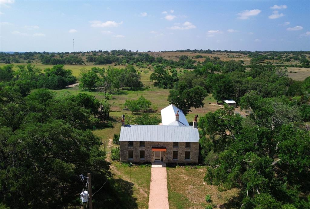 1037 Ranch Road 962 W