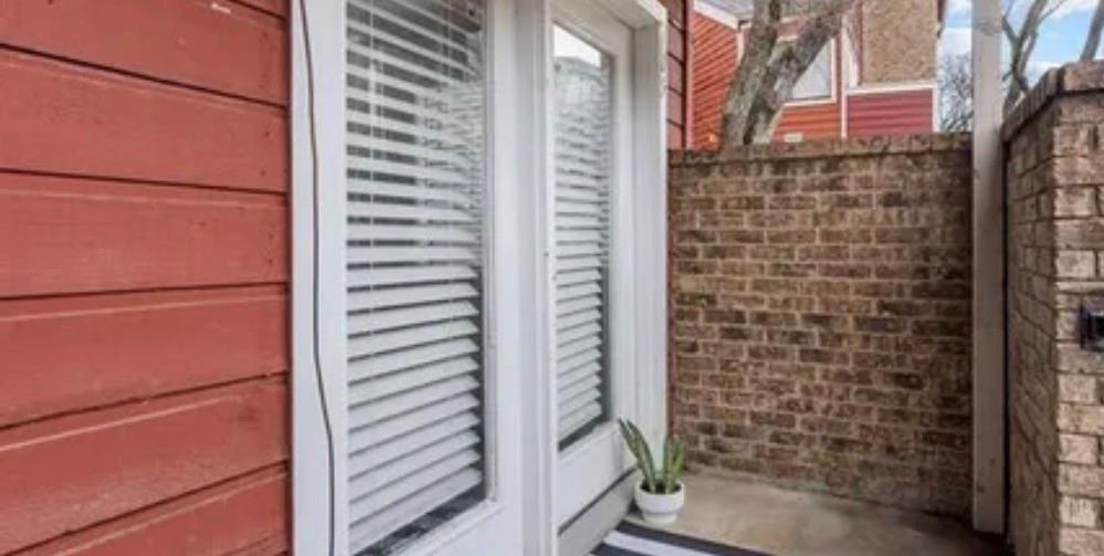 Richland Trace Condos - Residential