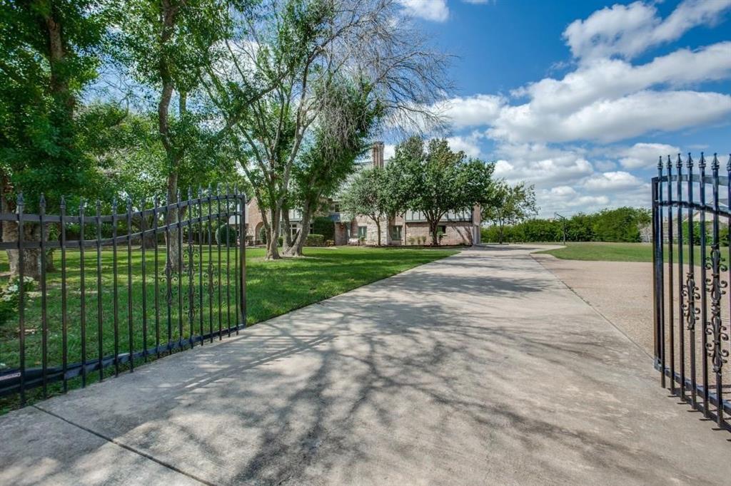 501 Saint Gabriel Way
