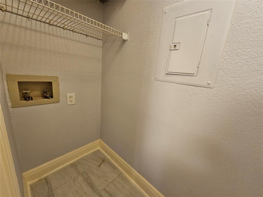 Williamsburg Condo Ph 02 - Residential Lease