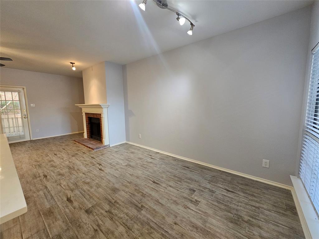 Williamsburg Condo Ph 02 - Residential Lease