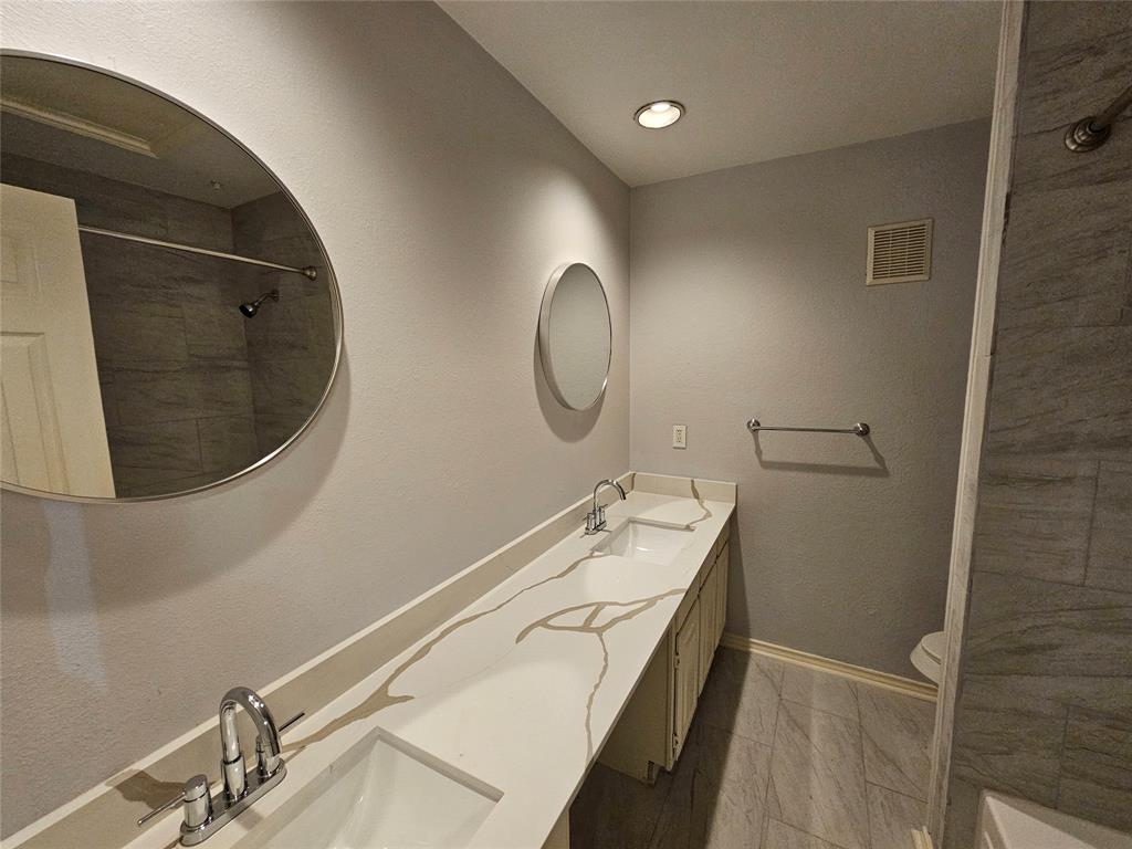 Williamsburg Condo Ph 02 - Residential Lease