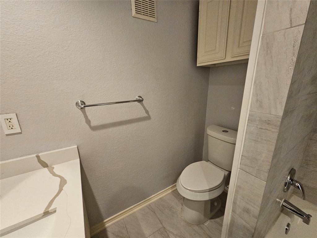 Williamsburg Condo Ph 02 - Residential Lease