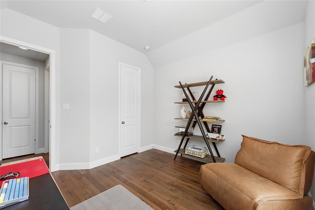 4456 Tall Knight Lane