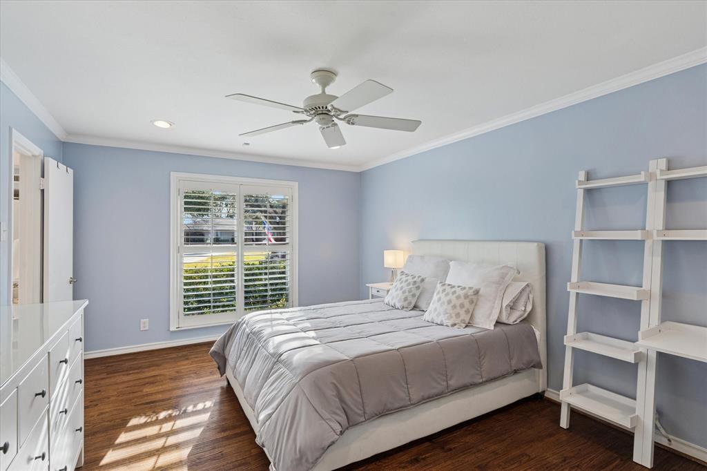 Schreiber Manor 01 Inst - Residential