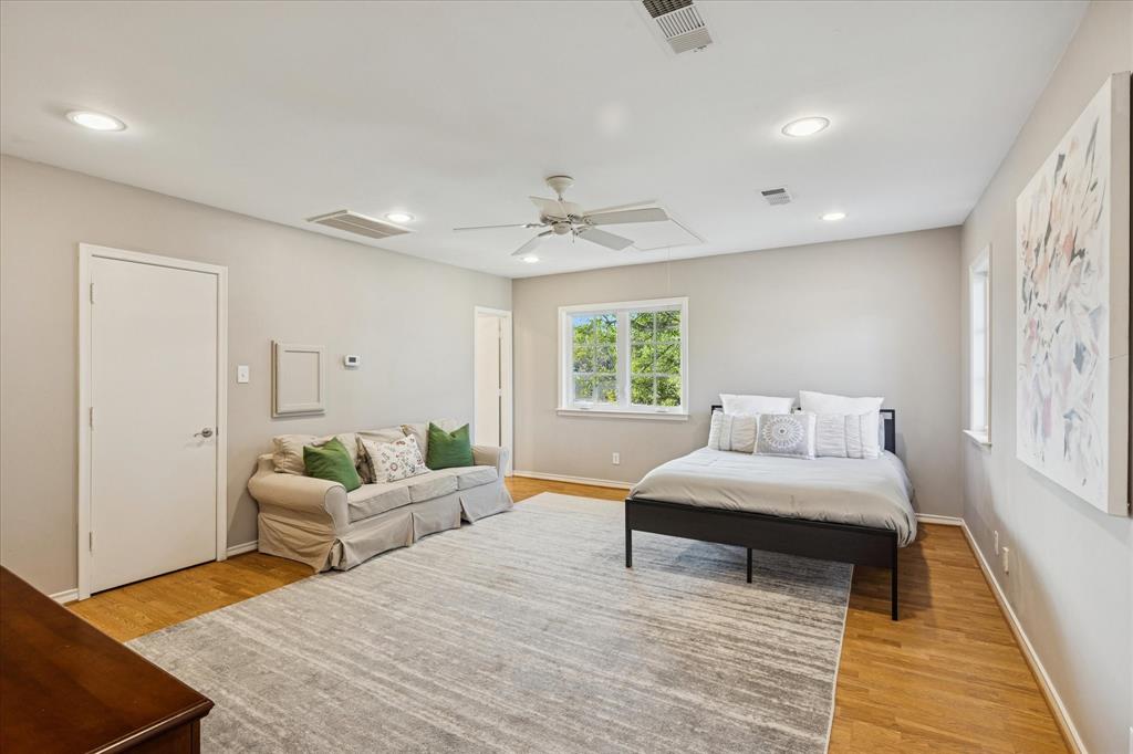 Schreiber Manor 01 Inst - Residential