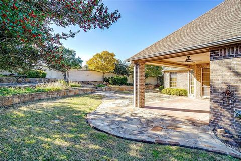 A home in Benbrook