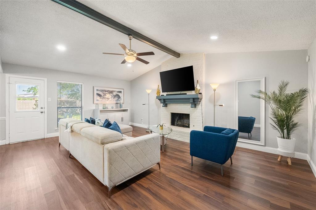 2937 Lake Park Drive