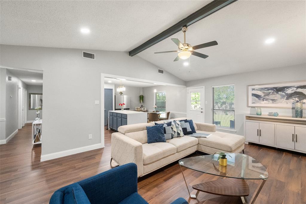 2937 Lake Park Drive