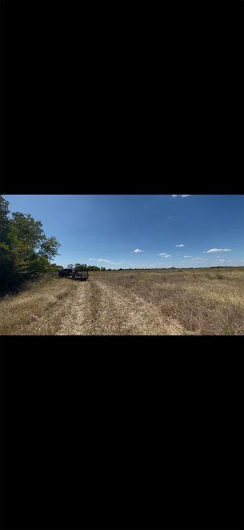 KERENS MEADOWS - Land