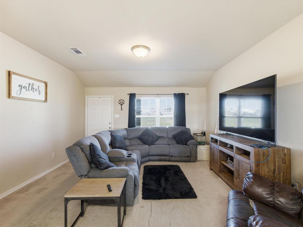614 Mesa Ridge