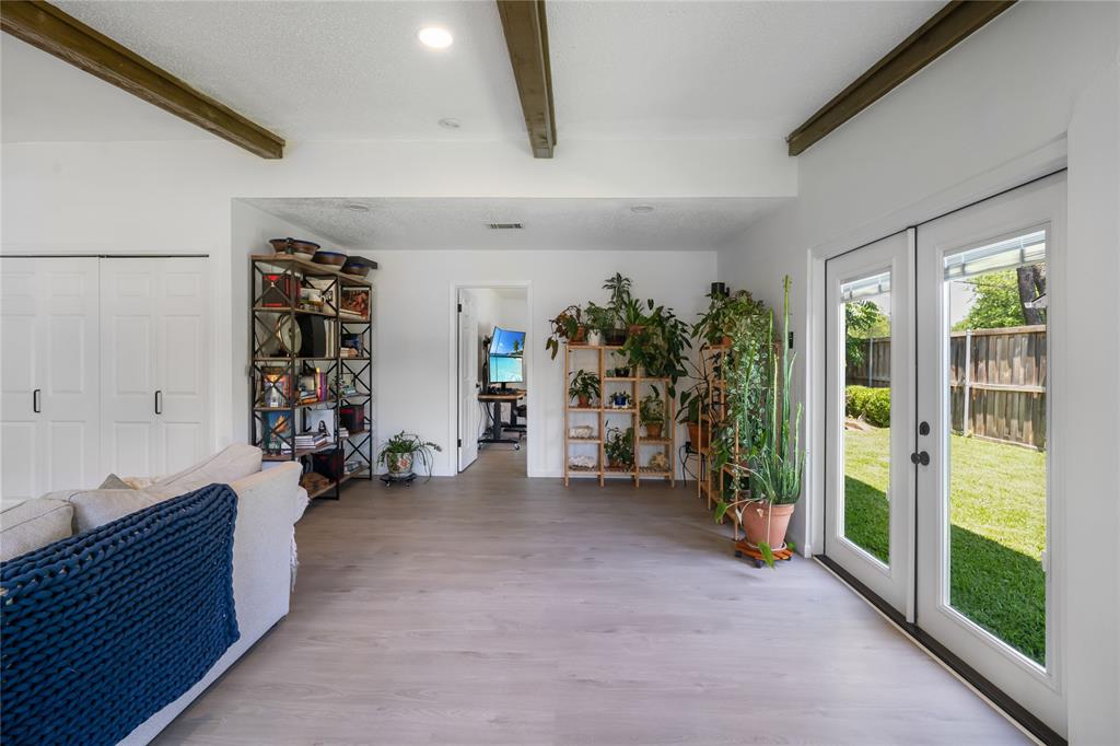 1305 Savannah Drive