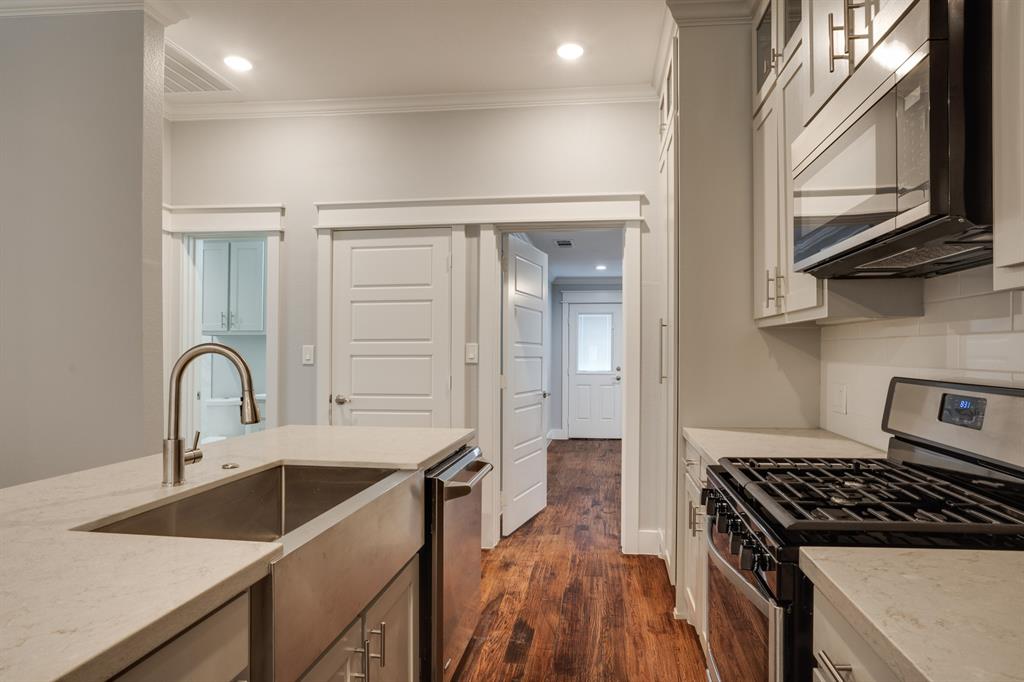 Photo 8 of 26 of 1510 Kell Boulevard house