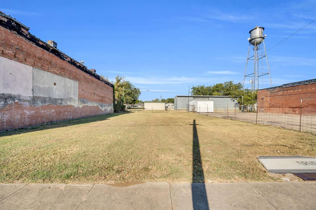206 N Main Street