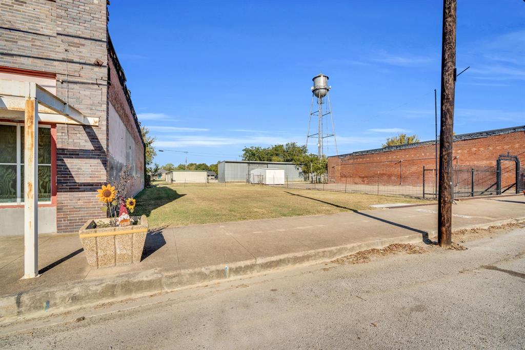 206 N Main Street