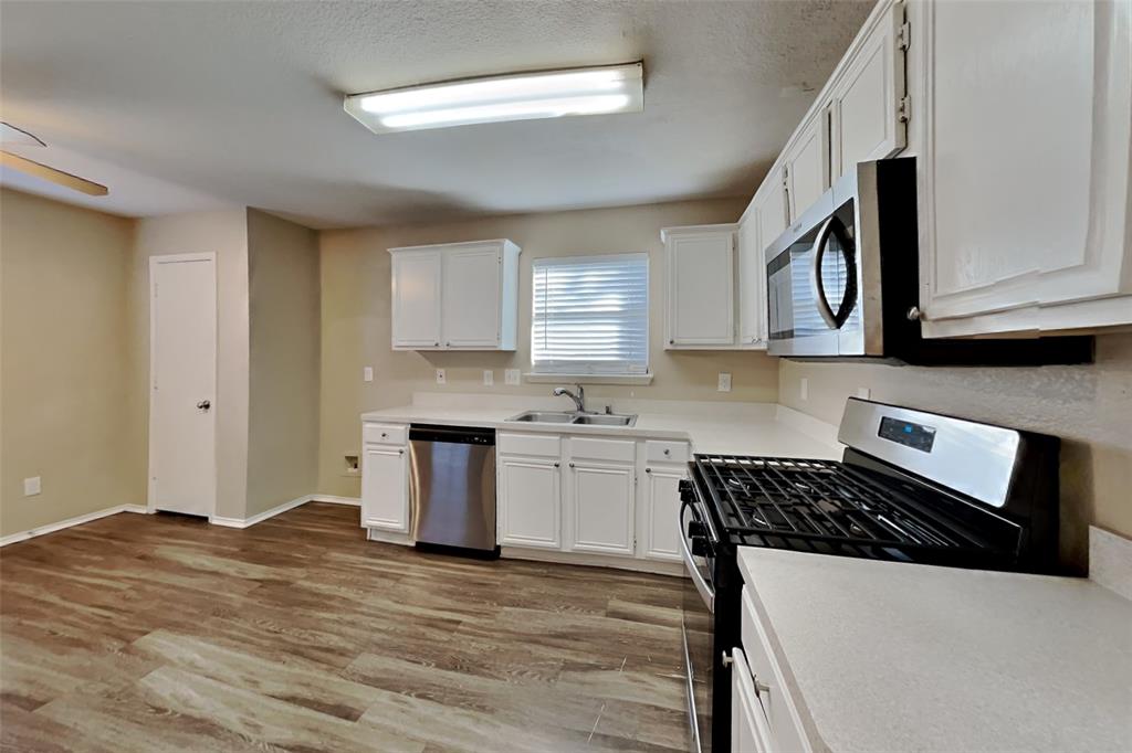 Peninsula 03b Rep - Residential Lease