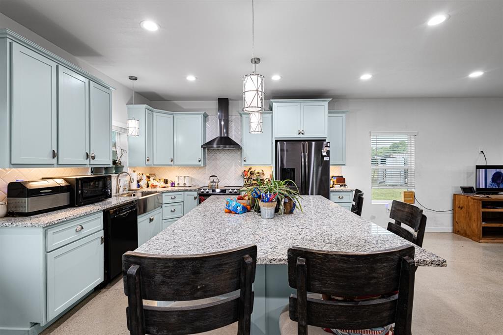 124 County Road 4511