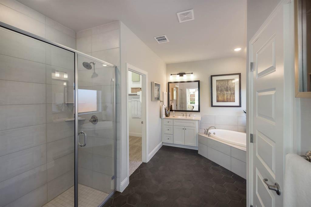 Oaks of North Grove - Residential