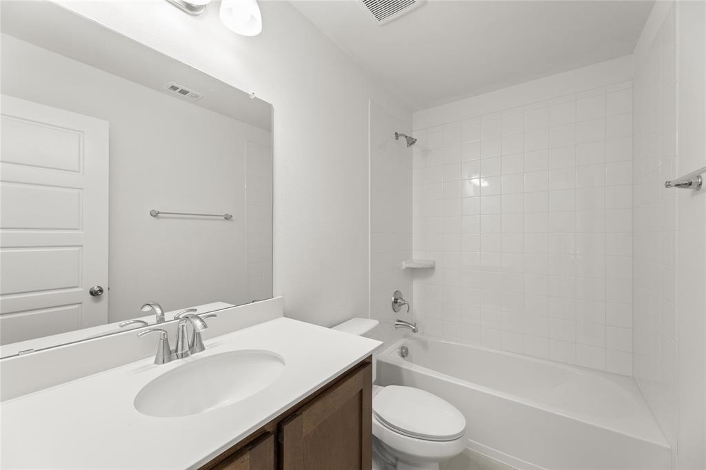 Lake Park Villas - Residential