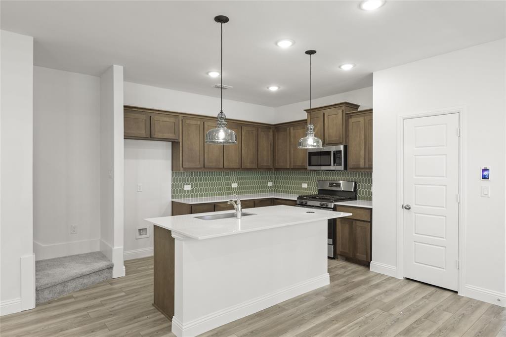 Lake Park Villas - Residential