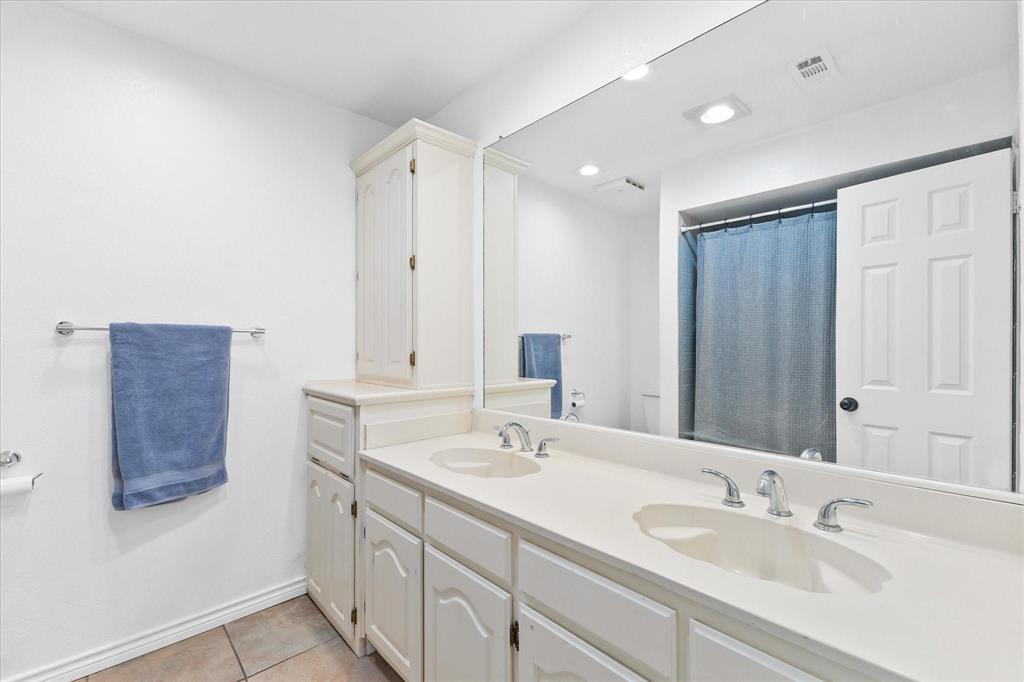 Chandlers Landing #17 - Residential