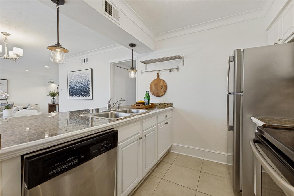 Bella Gardens Condo - Residential